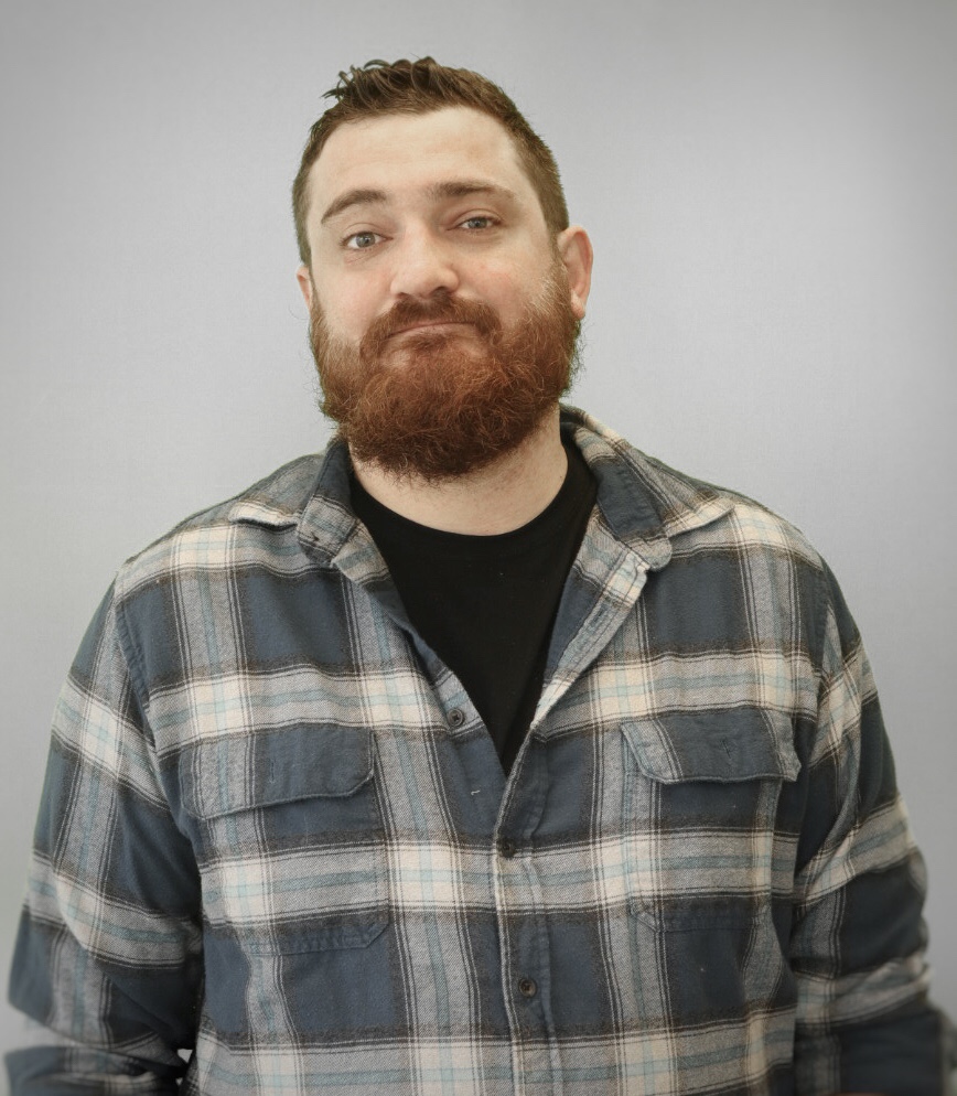 Alex Reiff – bass, cello, guitar, and piano teacher